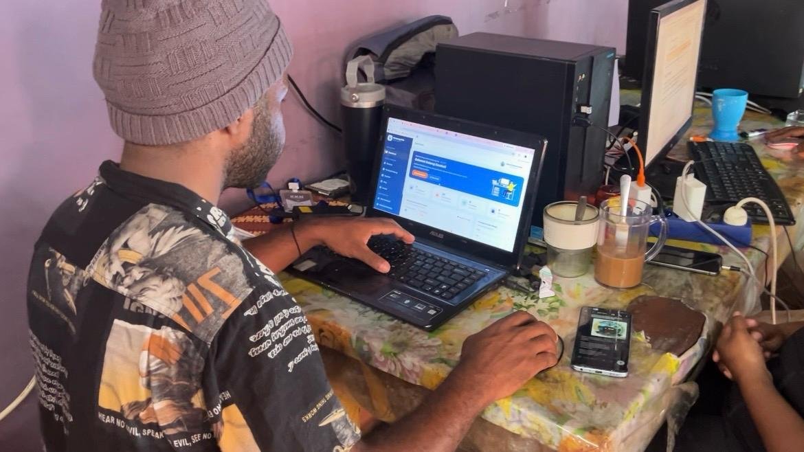 Digitalisasi Data Kampung Ifale melalui Web Profil